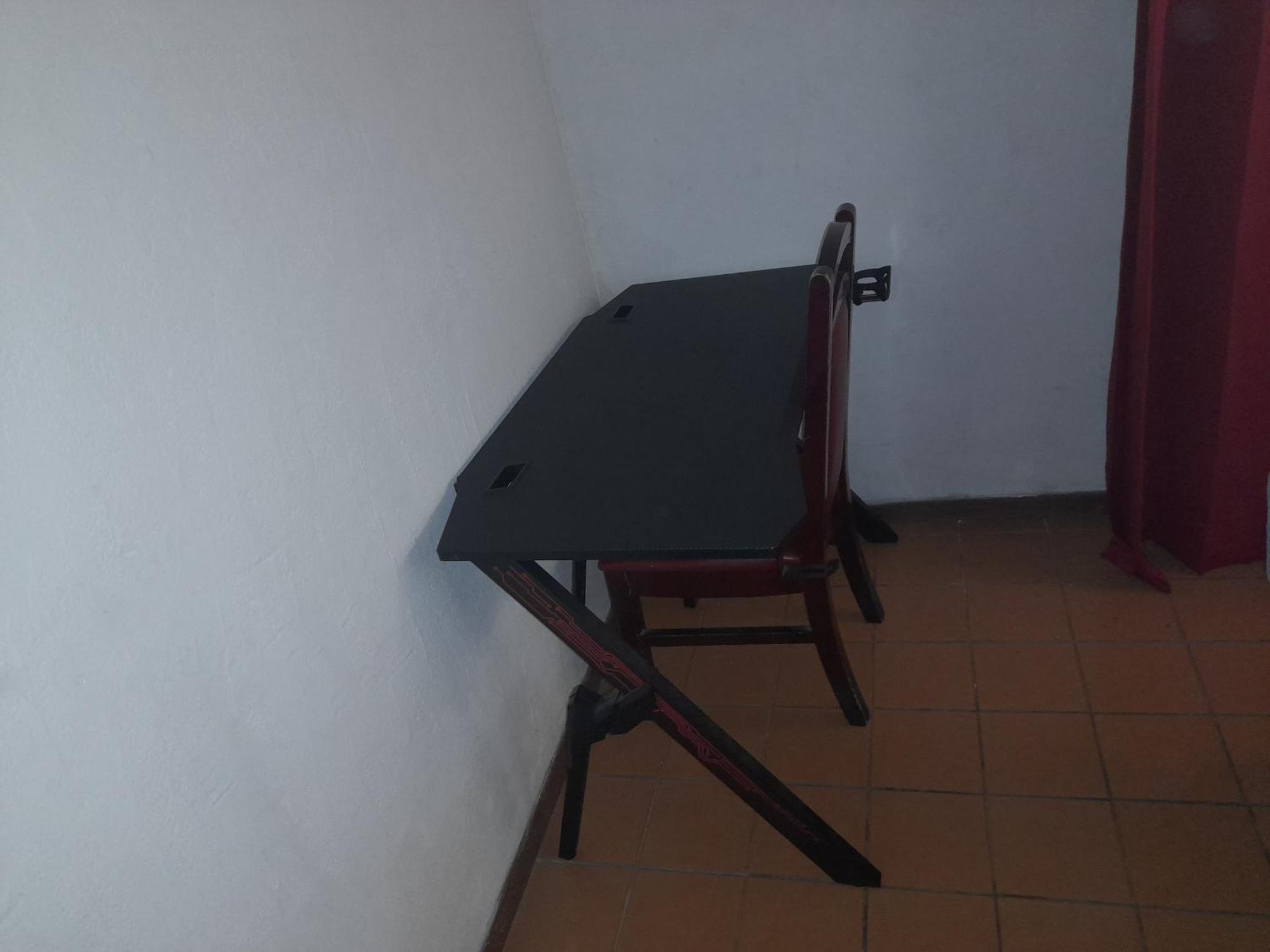Style Grotte Appartement Istres Buitenkant foto