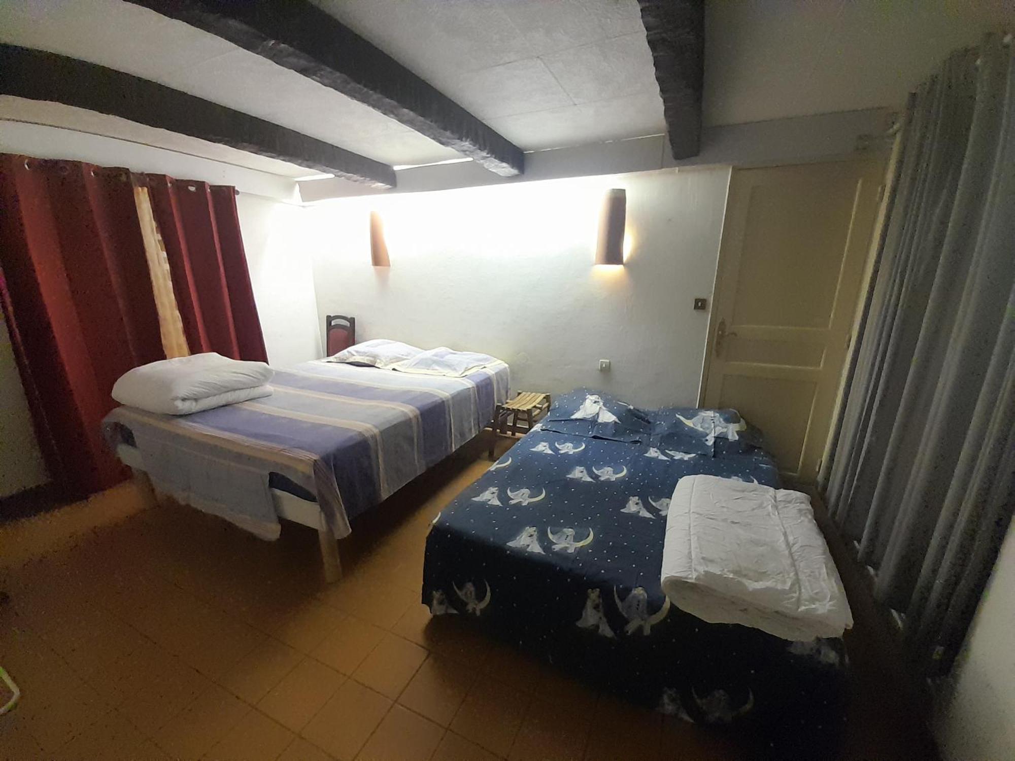 Style Grotte Appartement Istres Buitenkant foto